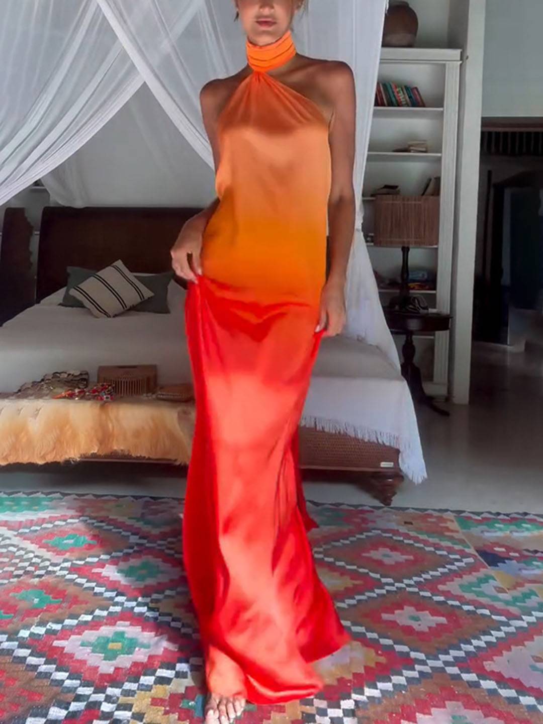 ELARA - Gradient Maxi Dress