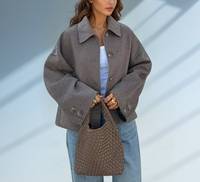 Il cappotto di Carmela