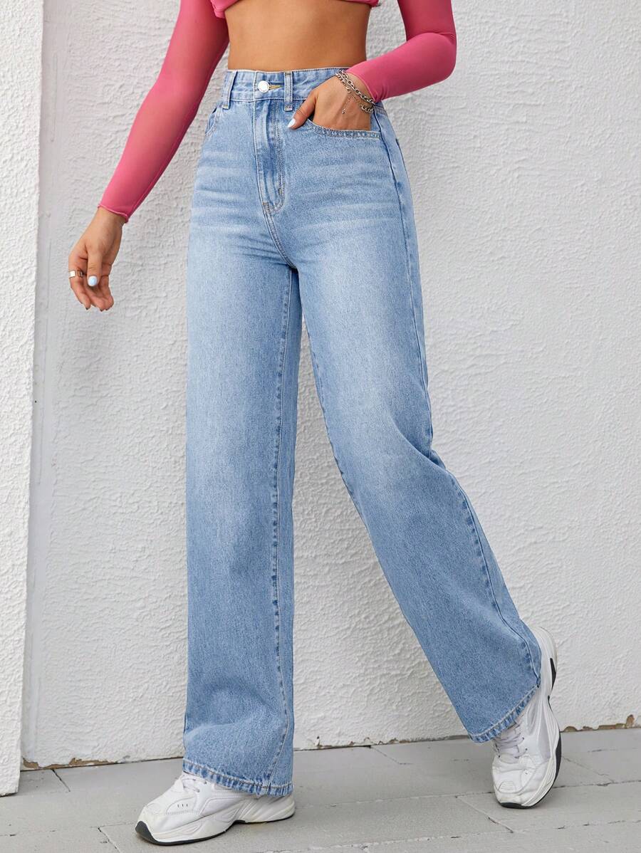 RENATA Straight Jeans