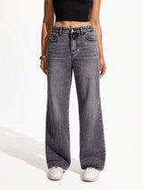 RENATA Straight Jeans
