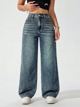RENATA Straight Jeans