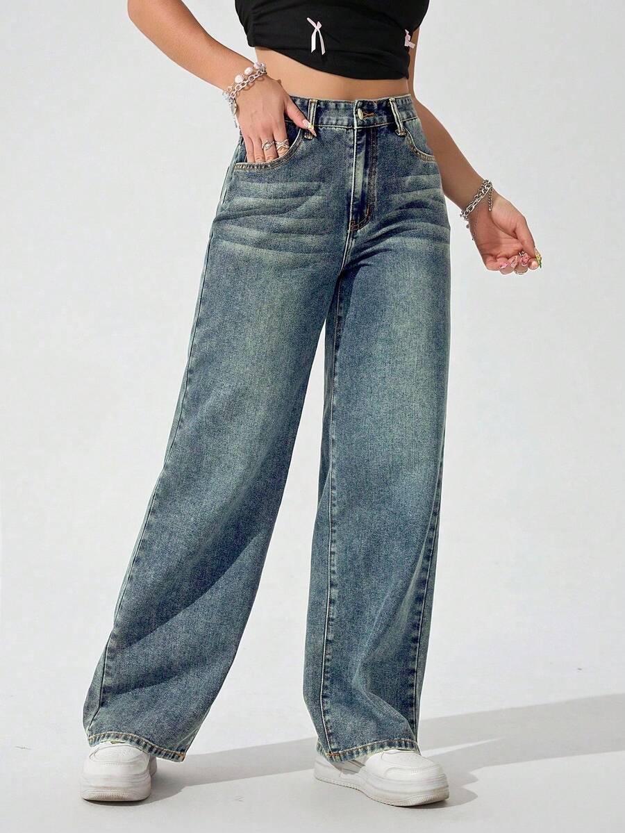 RENATA Straight Jeans