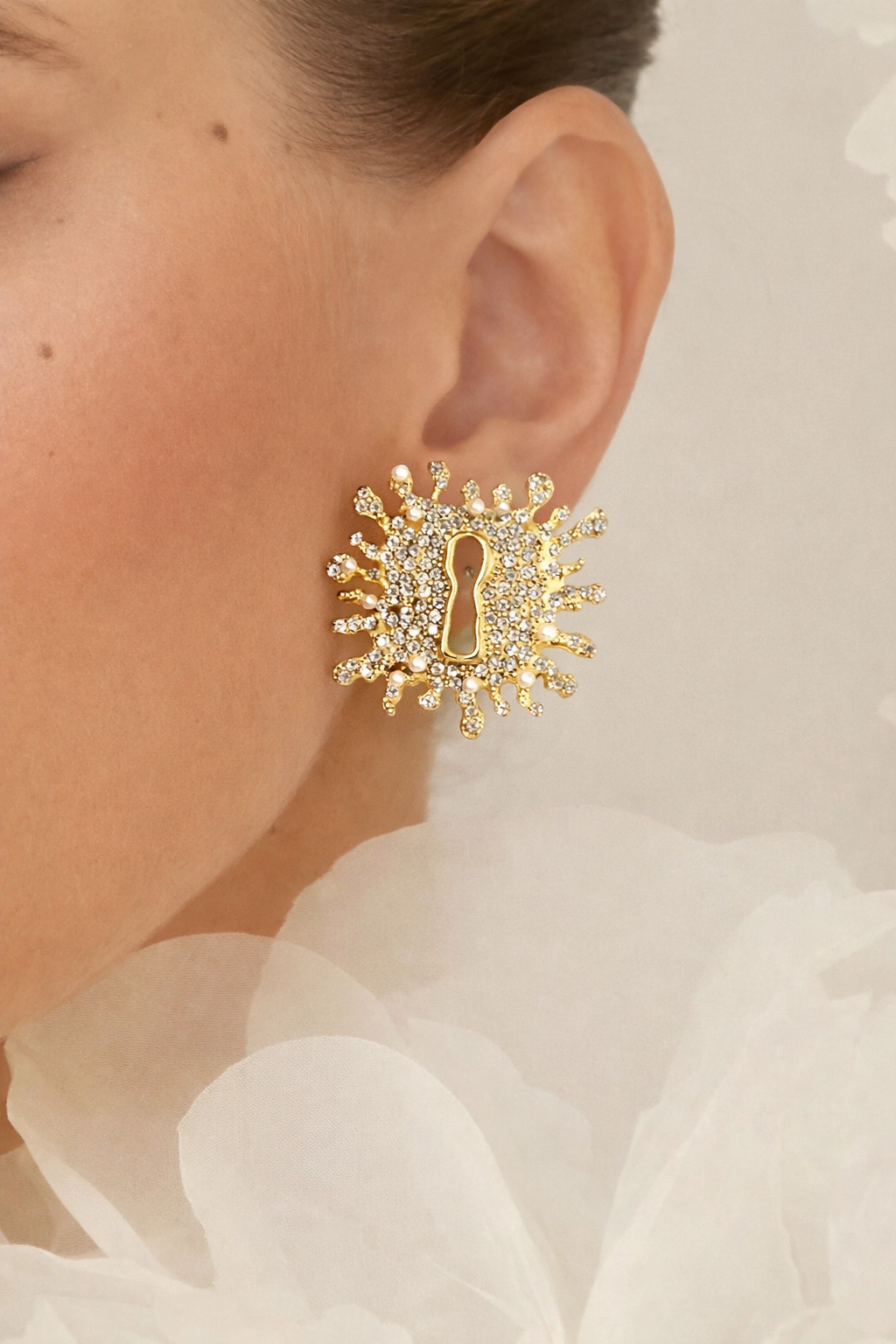 Sunburst Keyhole Crystal Statement Earrings