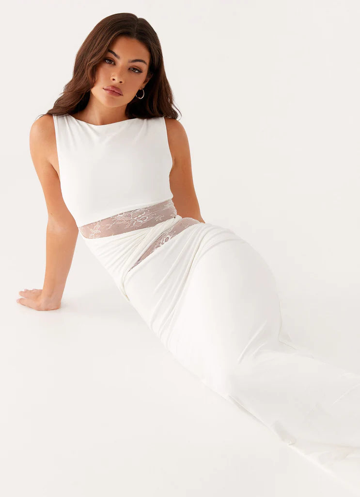 The VENDETTA Maxi Dress