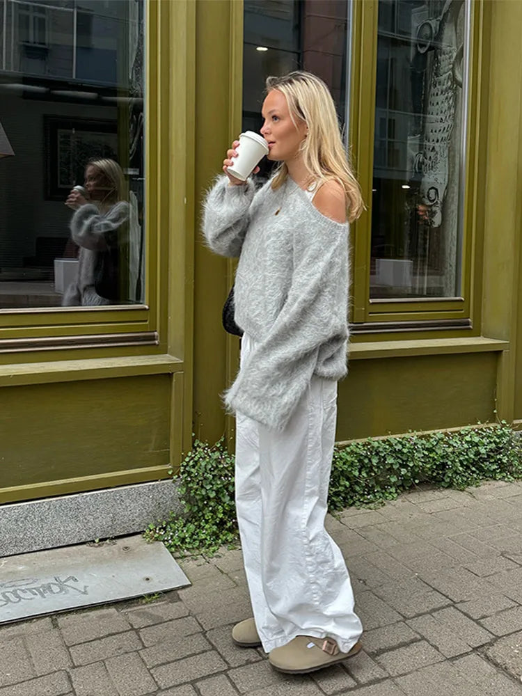 AMOURA Off Shoulder Knit