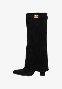 CERVINA Boots