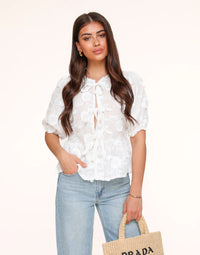 Luna | White Flower Top